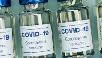 Vakcíny proti Covid-19 (koronavirus SARS-CoV-2), photo by Daniel Schludi