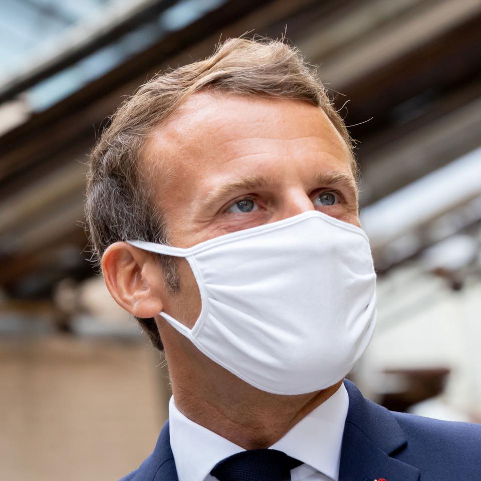 En France, Macron dirige actuellement la collecte de signatures pour la présidence