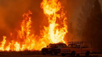 Rozsáhlý požár na severu Kalifornie