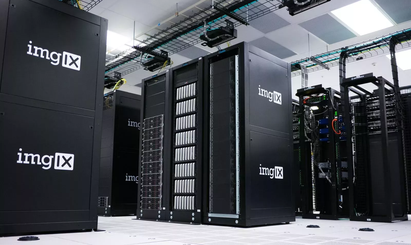 serverhosting, Photo by imgix