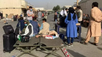 V Afghánistánu stále zůstávají lidé žádající o pomoc