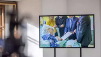 Miloš Zeman na záběrech z nemocnice.