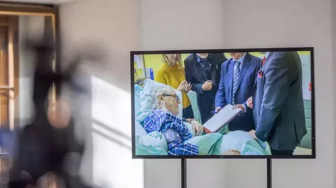 Zeman chce prověřit možnou sabotáž během své hospitalizace
