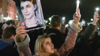 Tisíce Poláků protestovaly proti přísným zákonům o potratech
