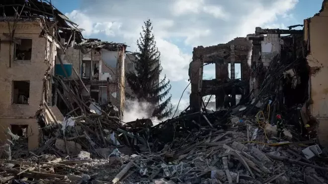 Mrtvé a raněné po ruském ostřelování hlásí dnes ukrajinské úřady na východě a jihu země
