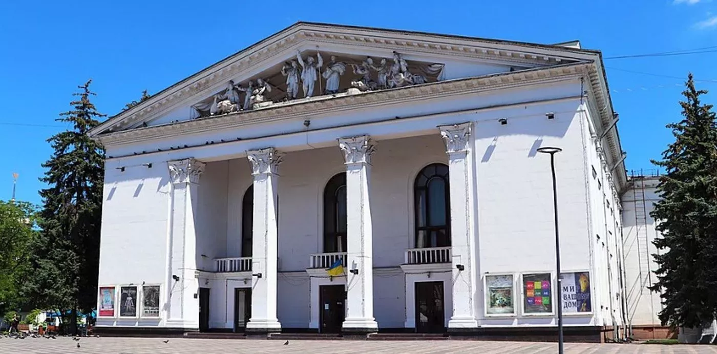 Divadlo v Mariupolu, ilustrační fotografie.