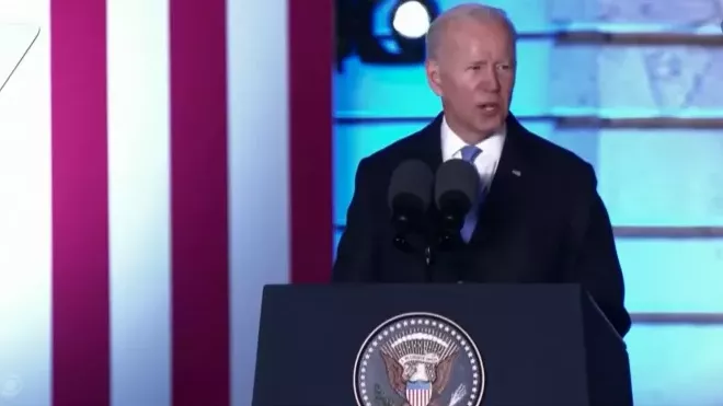 Joe Biden během projevu ve Varšavě (26. března 2022).