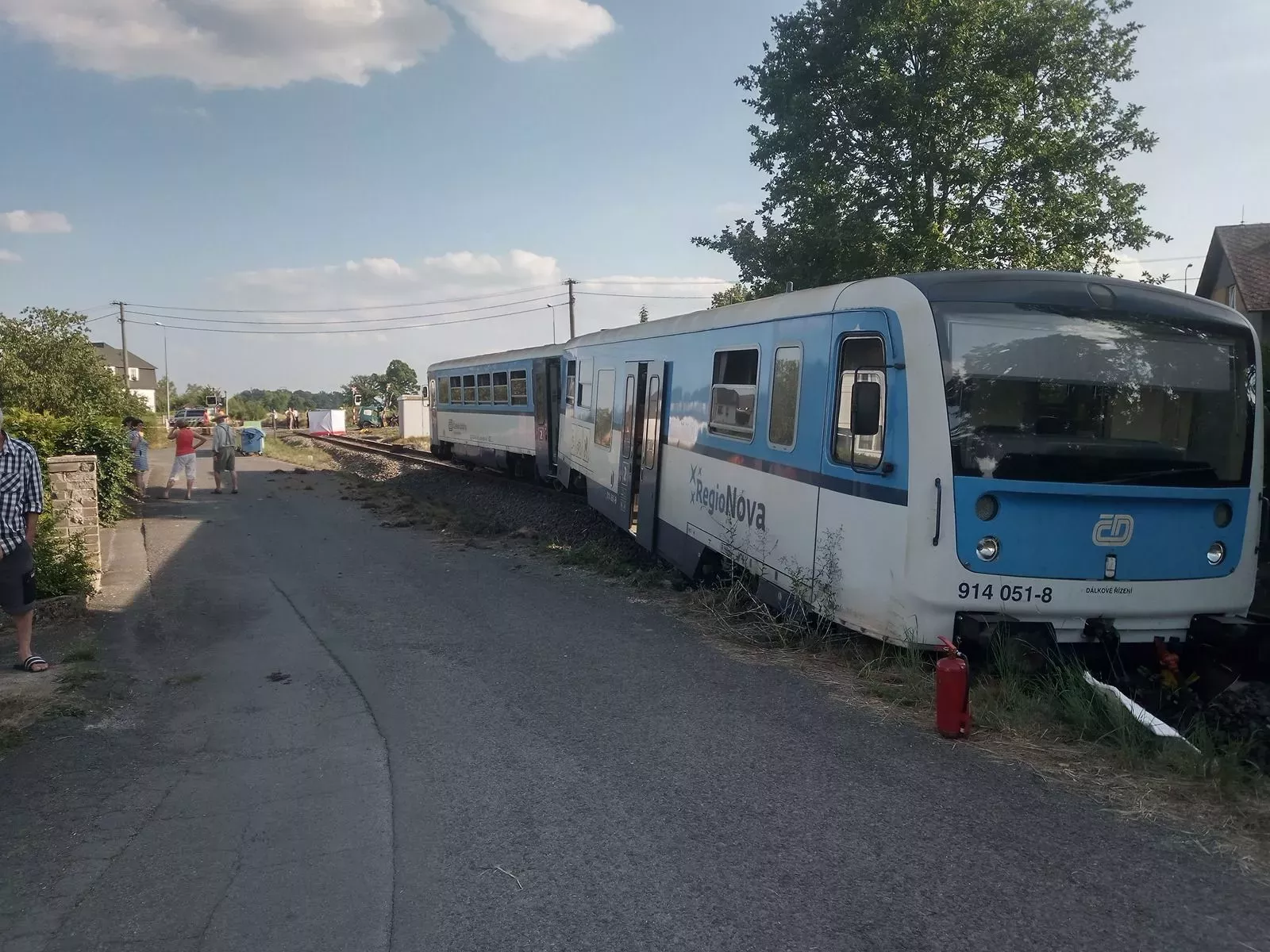 V Boru na Tachovsku se srazil osobní vlak s automobilem. (24.7.2022)