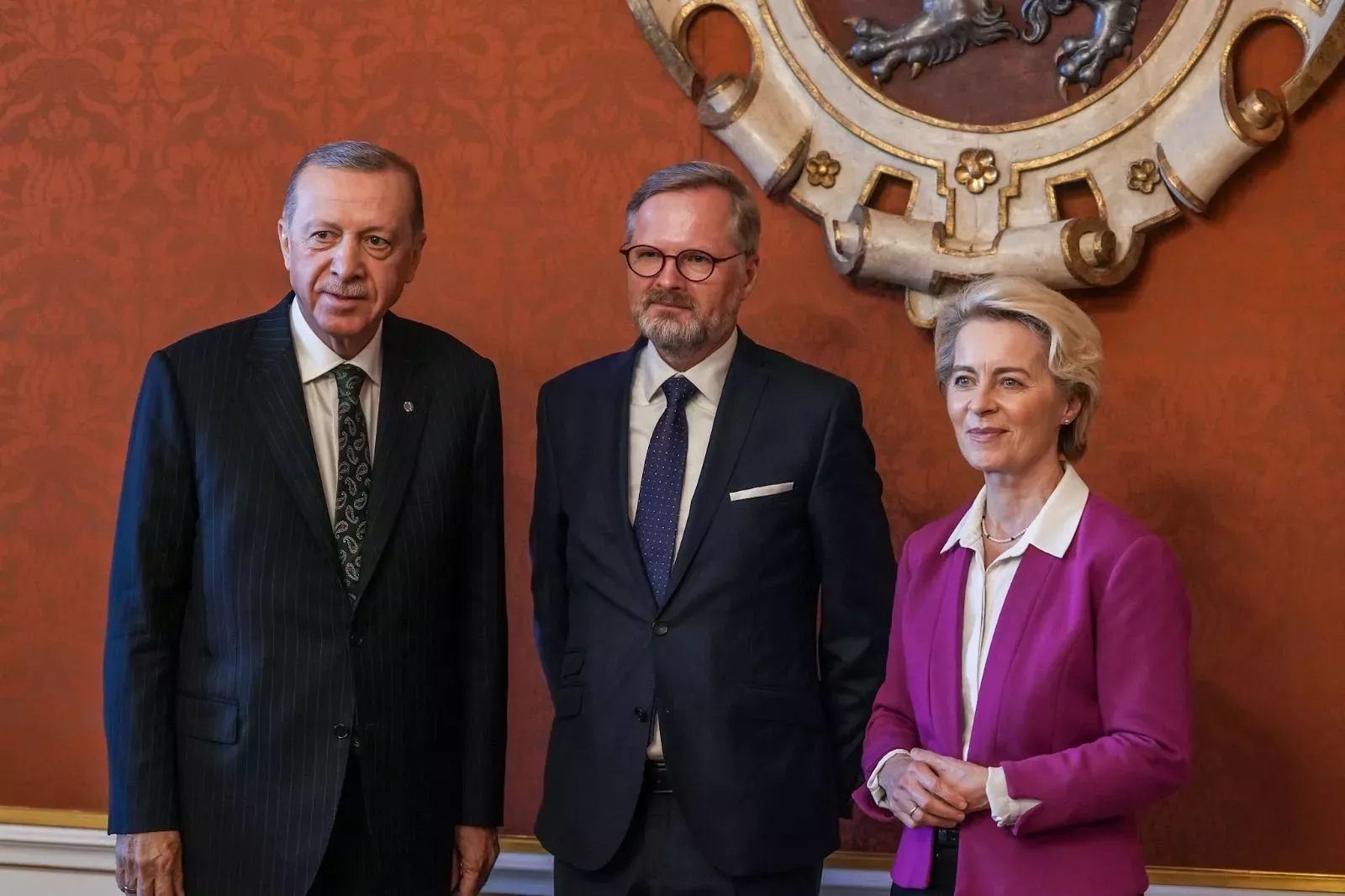 Recep Tayyip Erdogan, Petr Fiala a Ursula von der Leyenová jednali na summitu v Praze. (6.10.2022)