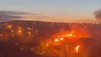 Ruský vojenský letoun narazil do obytné budovy v Irkutsku