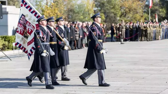Prezident Zeman s dalšími politiky položili věnce na Vítkově