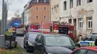 Záchranné složky zasahují na místě tragédie v Ústí nad Labem. (18.2.2023)